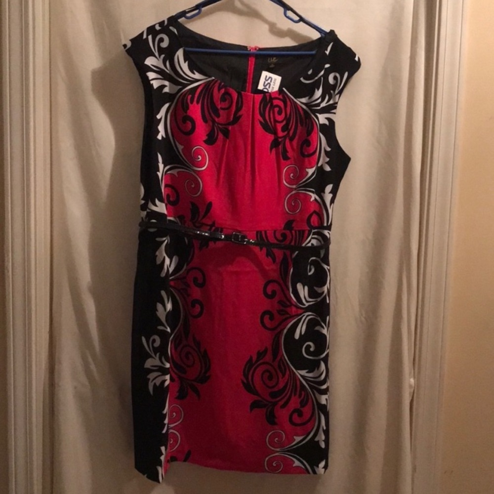 ILE New York Dress